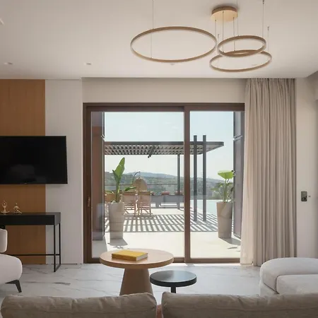 En Paraiso A Majestic Seaview Retreat By Thinkvilla Γιαννούδι